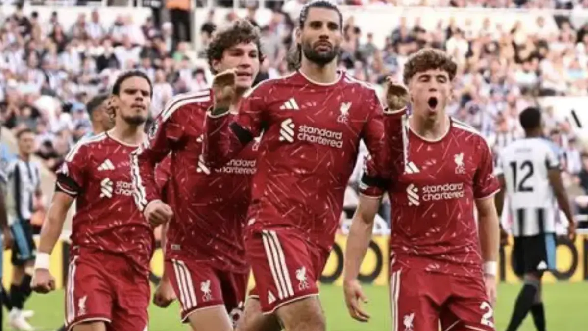 Laga sengit Newcastle vs Liverpool pada pekan pembuka Liga Inggris 2026/2027 berakhir imbang 2-2. Penalti
Dominik Szoboszlai selamatkan The Reds dari kekalahan. (Foto: Imago)