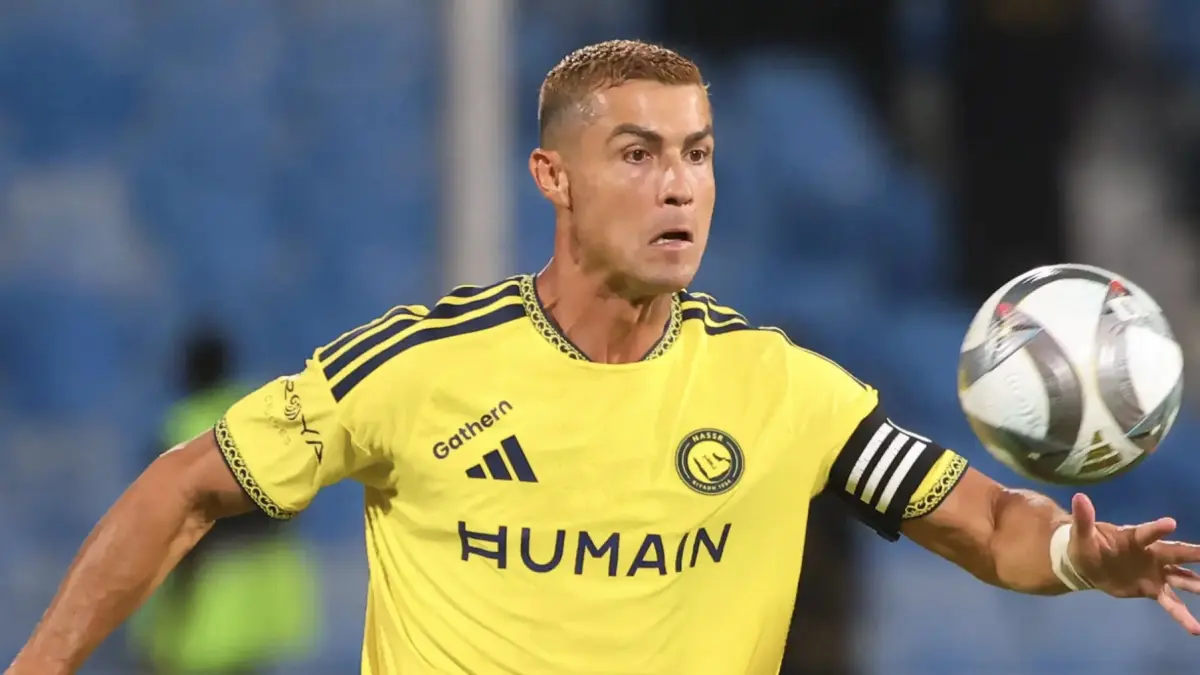 Kemenangan Al Nassr 3-2 atas Al Ettifaq Disorot, Kartu Merah Bento hingga Insiden Ronaldo. (AFP)