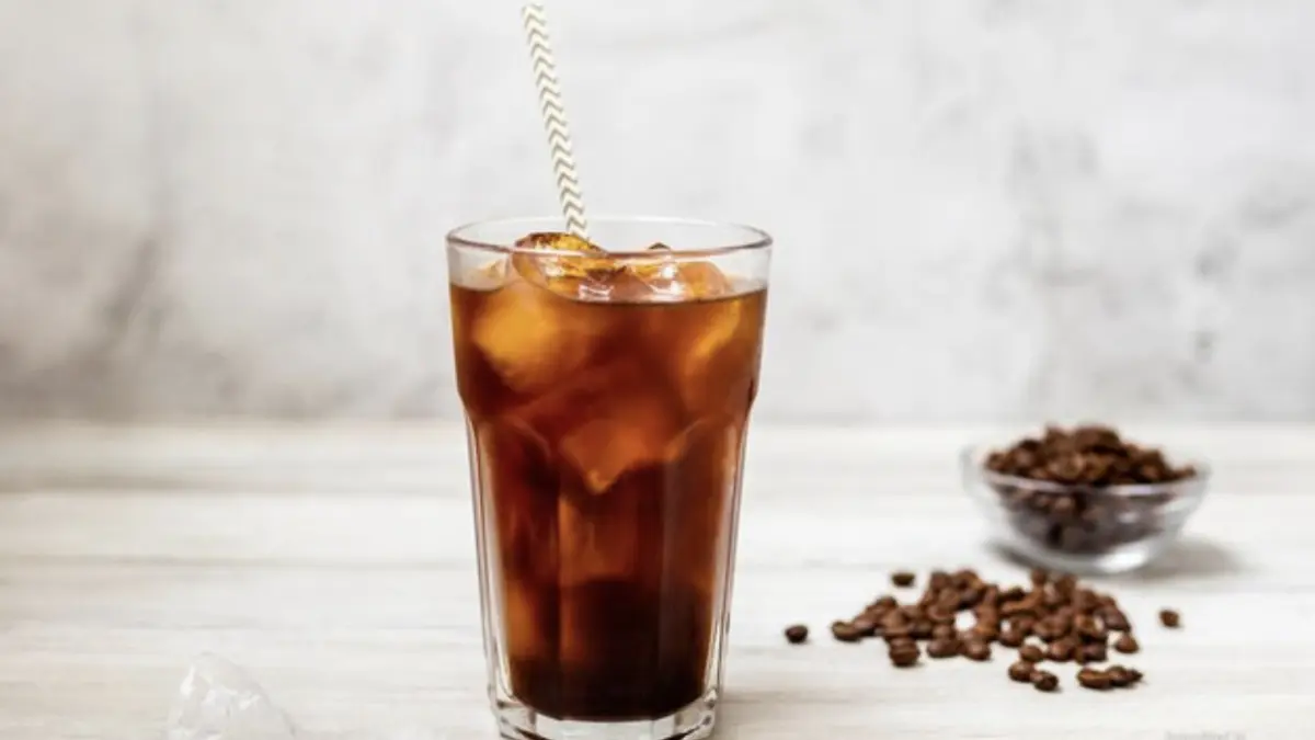 Kopi americano. (Foto: Getty Images/Arta Sermule)