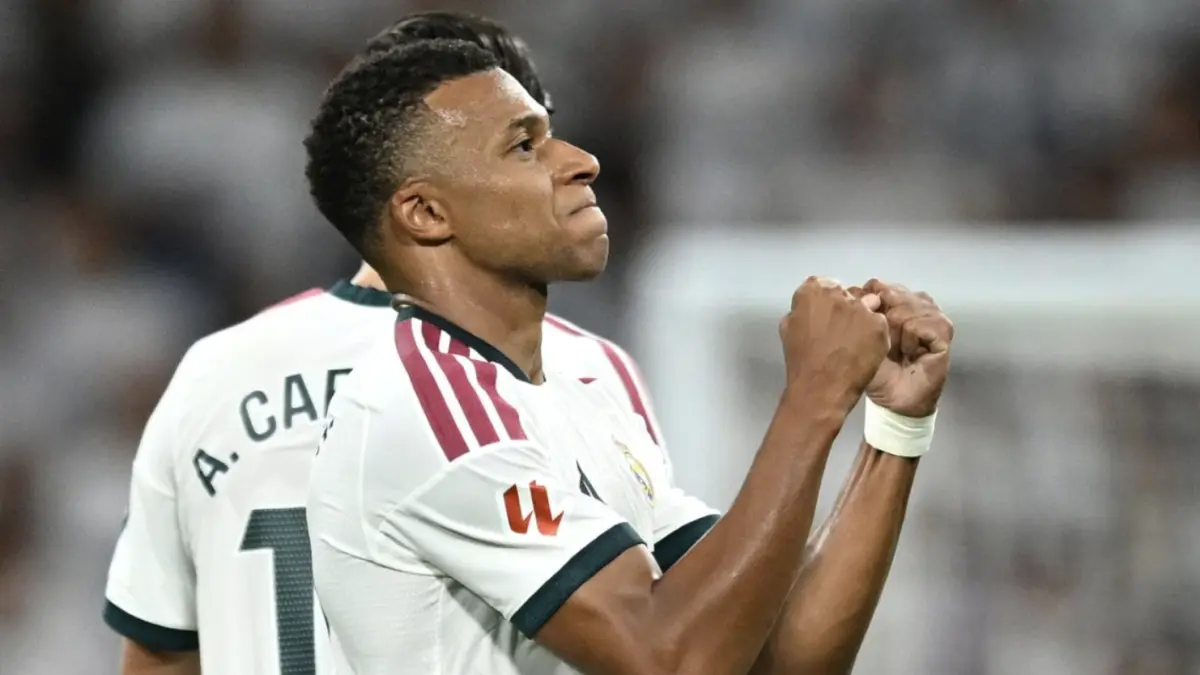 Selebrasi Kylian Mbappe usai buka keunggulan bagi Real Madrid atas Real Sociedad dalam laga La Liga 2026/2027 jornada ke-2, Kamis 27
Agustus 2026.-@BrFootball-X