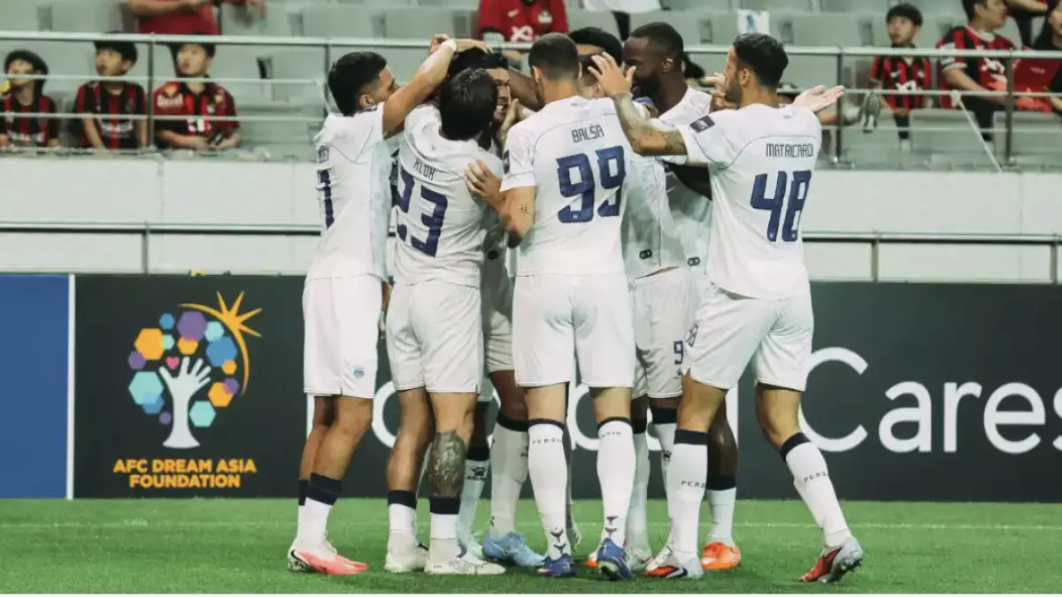 Persib Bandung Saat Menghadapi FC Seoul.
Sumber: Persib Official