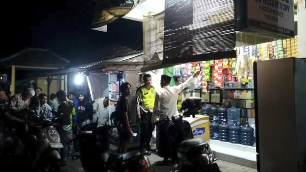 Toko kelontong Madura di Kecamatan Boyolangu, Tulungagung TKP pembacokan (Foto: Dok. Istimewa)