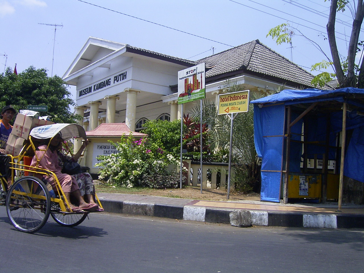 Museum Kambang Putih Tuban di Jalan KH Mustain, Tuban, Jawa Timur.