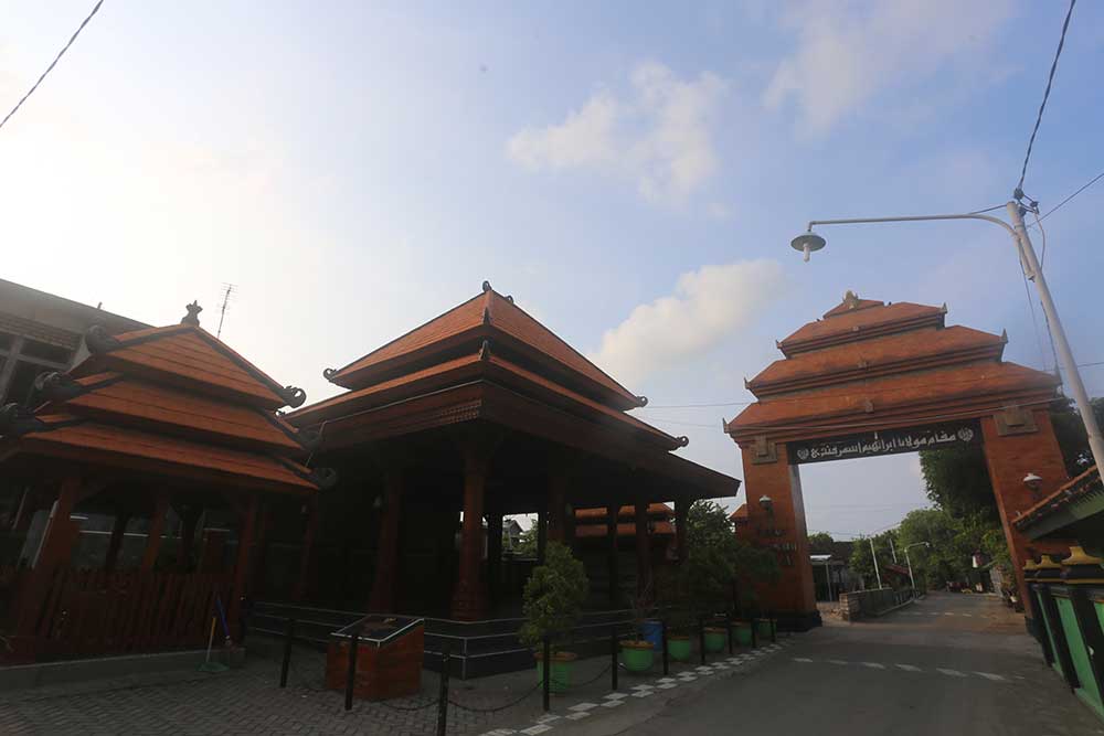 Makam Syekh Maulana Ibrahim Asmaraqandi Tuban