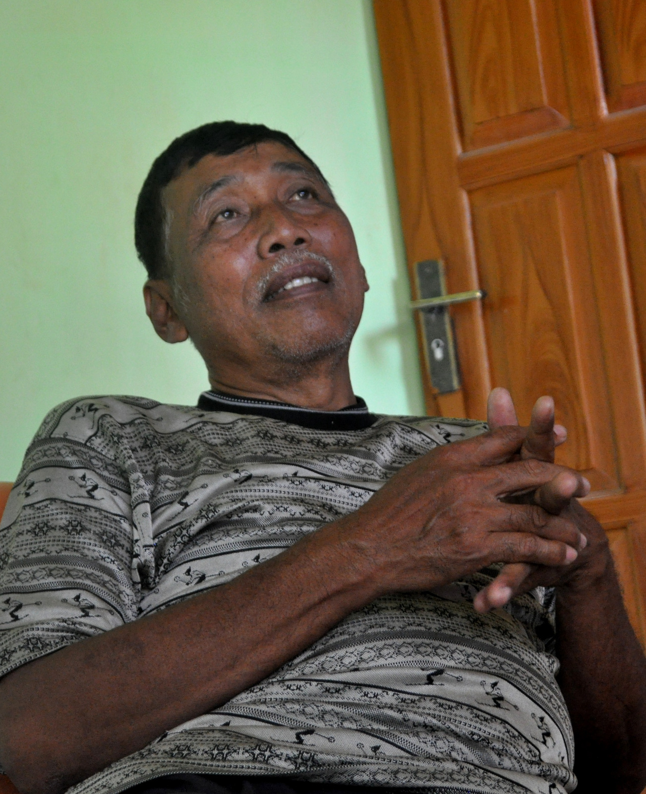 Kasnawi, anggota Pertahanan Keamanan Desa, saksi hidup penumpasan PKI.