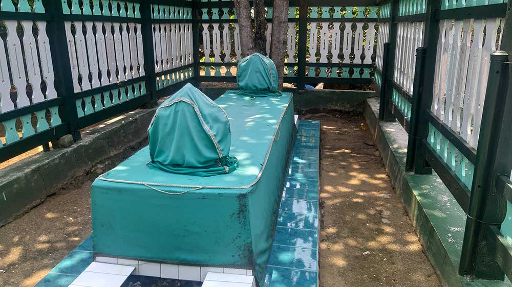 Makam Syekh Kholil di Desa Rawasan, Kecamatan Jenu, Kabupaten Tuban