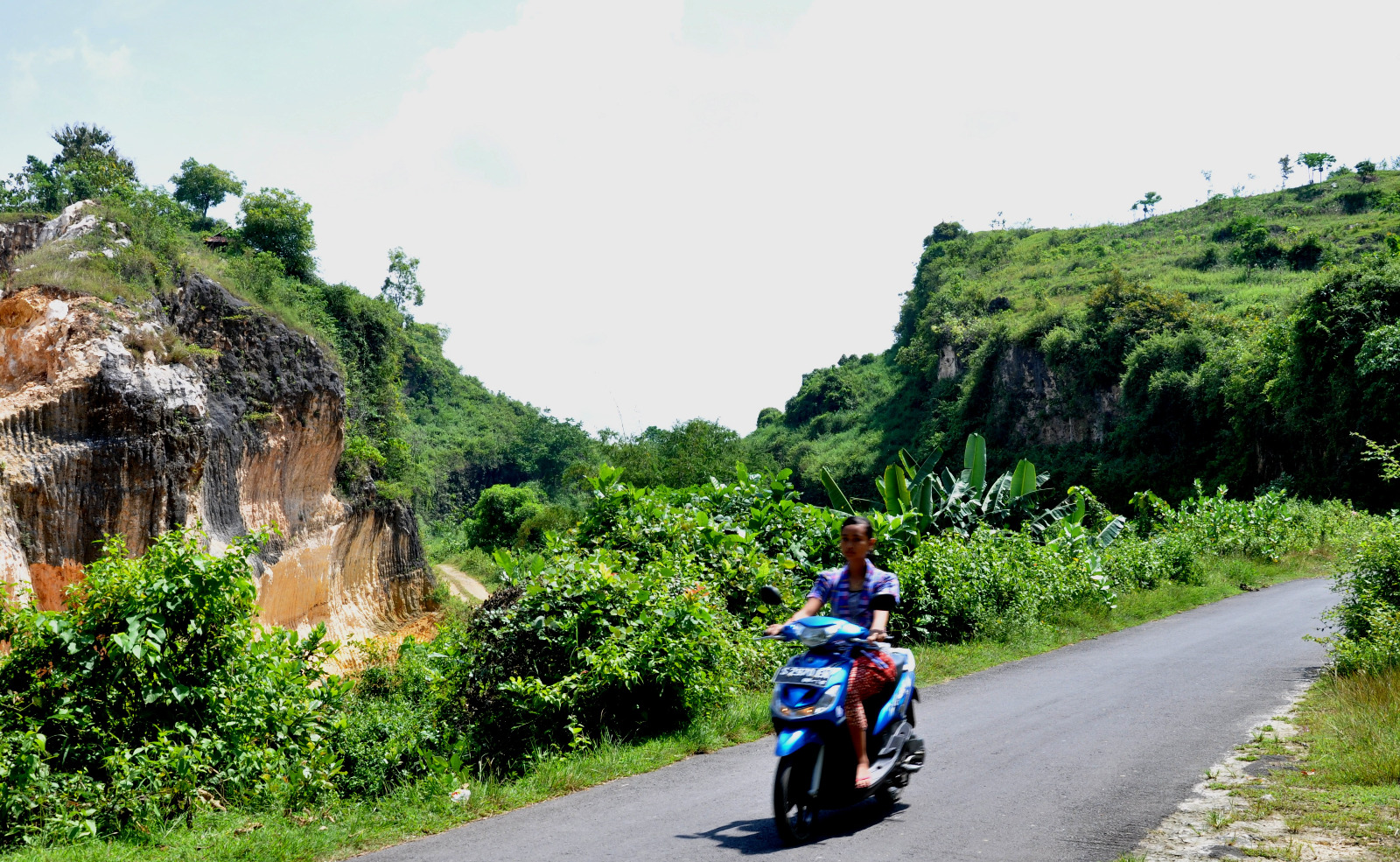 Gua Bajul di Desa Kesamben, Kecamatan Plumpang, Kabupaten Tuban, Jawa Timur.