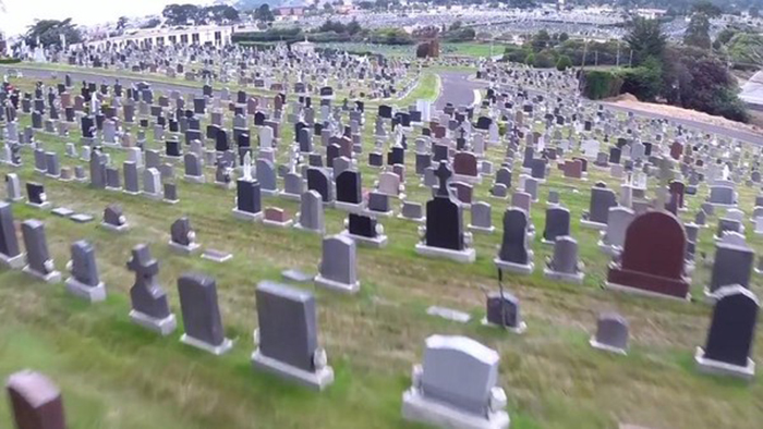 Colma Amerika Serikat, salah satu kota unik di dunia.