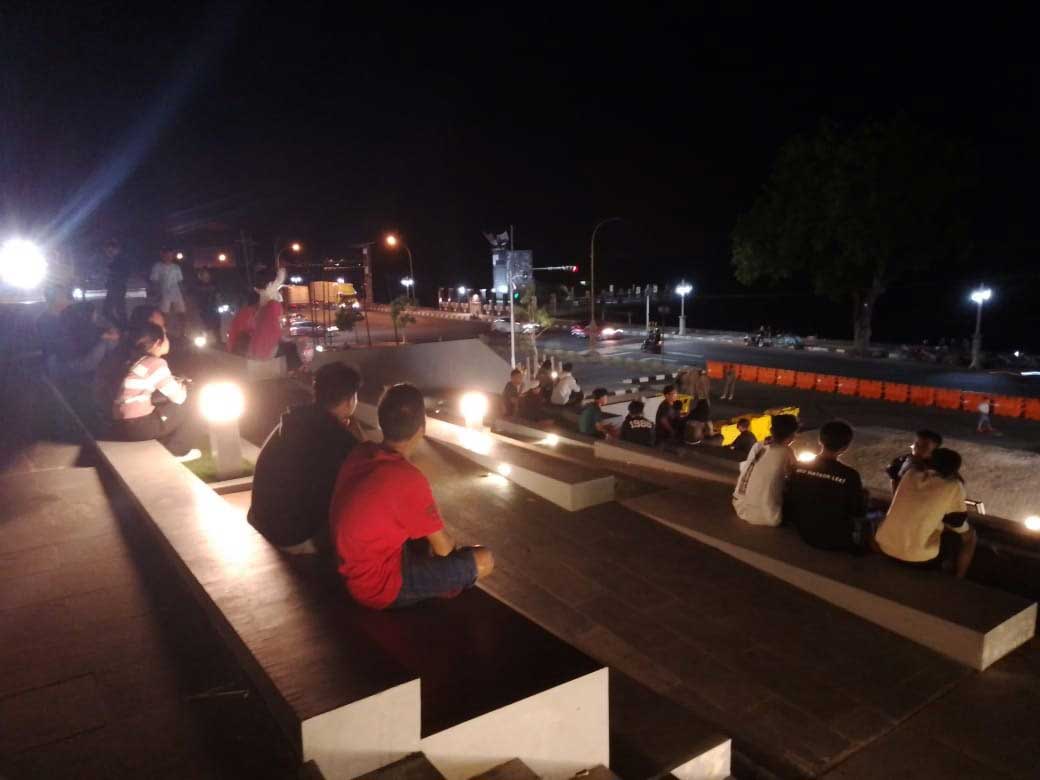 Tuban Abirama memiliki kekhasan dan keunikan dibanding ruang publik lain di Tuban, tempat untuk berbahagia yang sayang kalau dilewatkan.