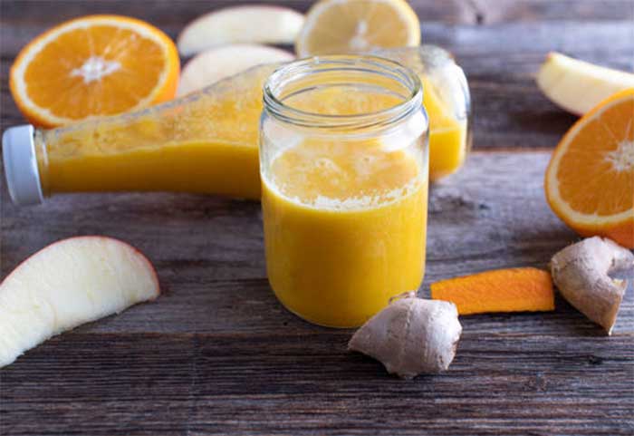 Ginger shot, minuman herbal jahe segar yang kaya manfaat, salah satunya membuat tubuh tetap bugar.