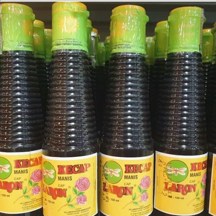 Kecap laron, salah satu pilihan oleh-oleh khas Tuban yang tidak hanya lezat, namun juga ramah di kantong.
