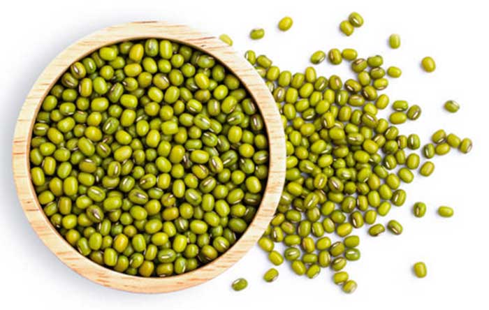 Kacang hijau mengandung nutrisi yang tinggi yang kaya manfaat bagi kesehatan tubuh.