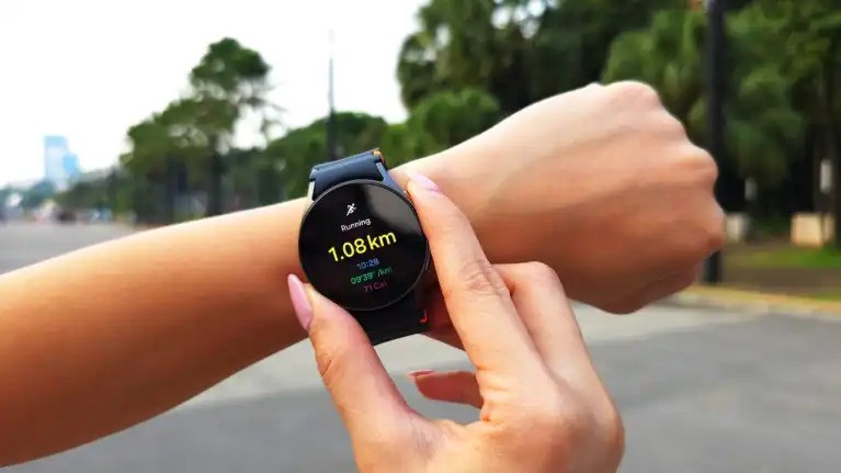 Galaxy Watch 7, Wearable yang cocok bagi yang punya hobi maraton.