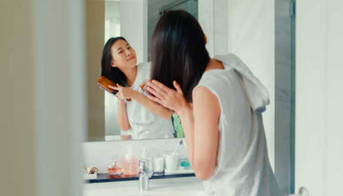 Ada beberapa bahan alami untuk rambut sehat dan berkilau, mudah didapat dan tanpa efek samping.