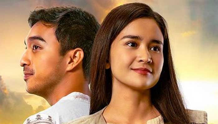 Michelle Ziudith memainkan karakter Pertiwi di film Puang Bos, cinta lama Dewa Rucci, yang diperankan Ibrahim Risyad.