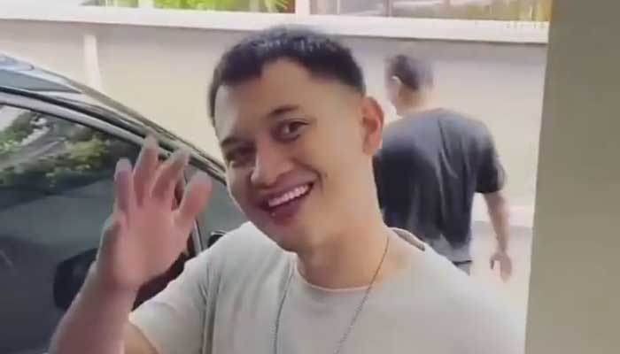 Rezky Aditya.