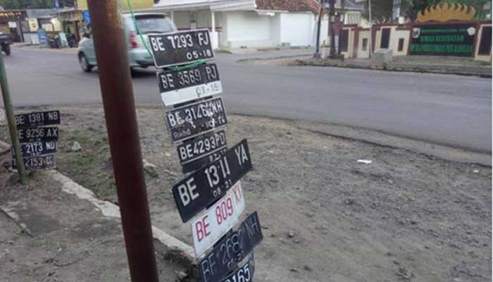 Kini cek pemilik kendaraan berdasarkan plat nomor dapat dilakukan melalui aplikasi.