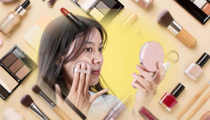 Meski kecil, kesalahan makeup dapat menyebabkan wajah terlihat tua.