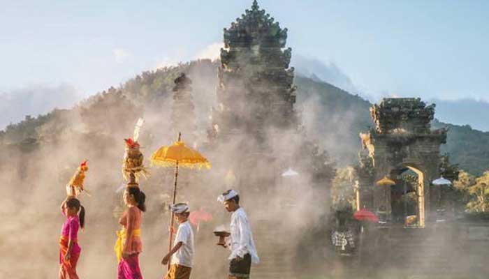 Bali kembali mendapat penghargaan sebagai "Pulau Terbaik" dalam ajang DestinAsian Readers