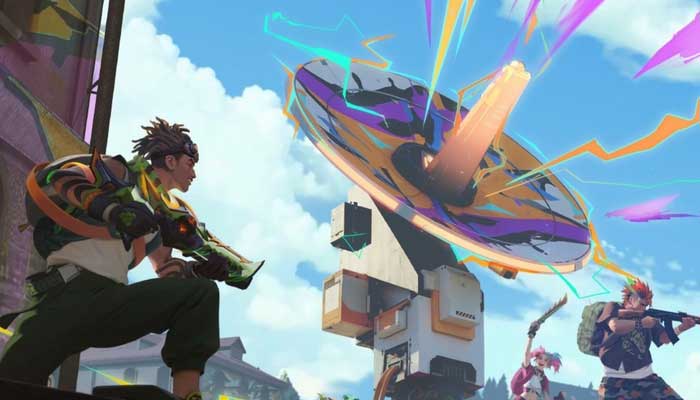 Update Free Fire MAX OB49 rilis pada 21 Mei 2025 menghadirkan berbagai fitur, mulai dari peta Solara, mode PvP Shadow Ops, hingga sistem kamera sinematik.