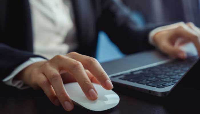 Kursor mouse  Anda tiba-tiba macet? Ini cara mengatasi kursor tidak bergerak di Windows, baik 7, 8, atau 10.