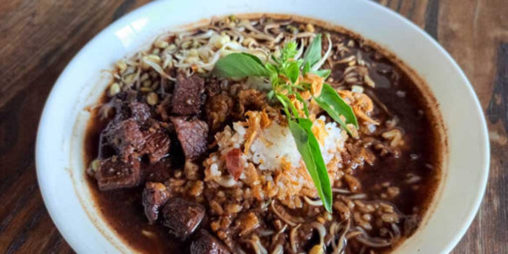 Foto ilustrasi rawon, salah satu masakan khas Jawa Timur.