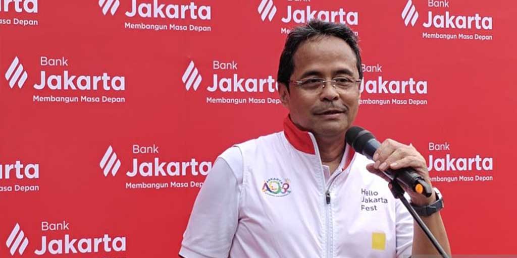 Direktur Utama Bank Jakarta, Agus Haryoto Widodo pada peluncuran nama dan logo Bank Jakarta di Taman Literasi Martha Christina Tiahahu, Jakarta Selatan, Minggu (22/6).