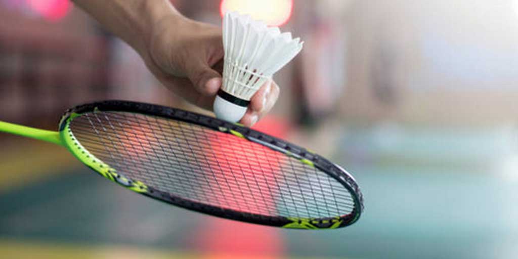 Ada beberapa cara memilih raket badminton terbaik khususnya bagi pemula agar lebih agresif dan nyaman bermain. Foto adalah ilustrasi.