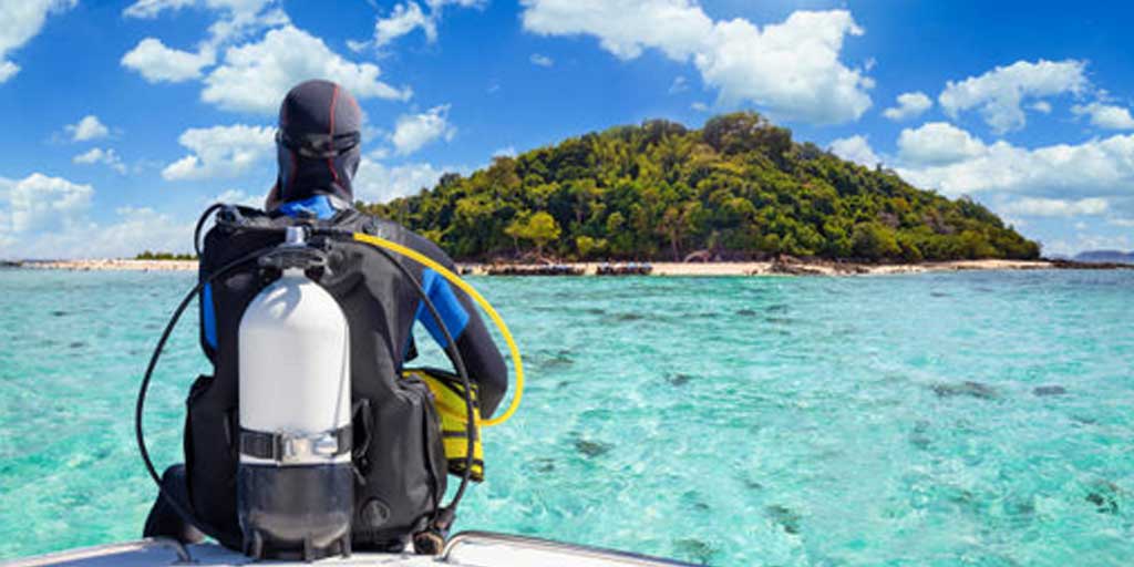 Diving, kombinasi antara olahraga, petualangan, dan terapi pikiran. Foto adalah ilustrasi.