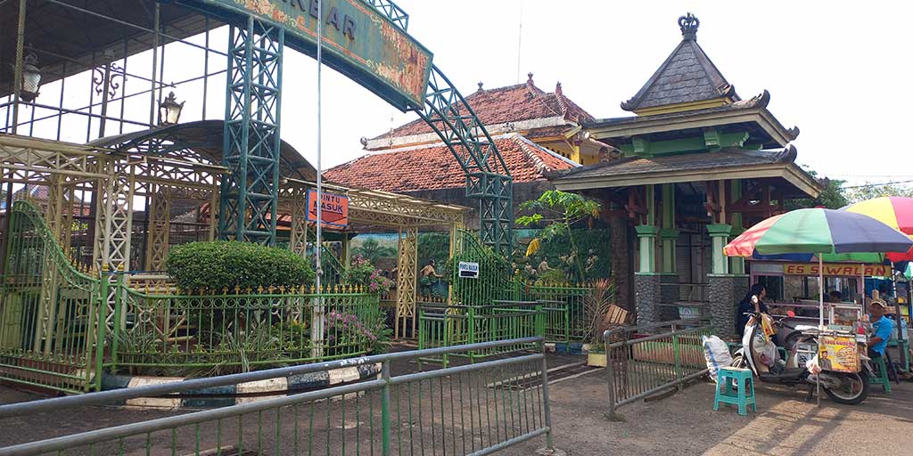Goa Akbar, salah satu wisata andalan di Tuban. Berbagai agenda promosi, perbaikan infrastruktur, dan kolaborasi terus dipacu agar destinasi wisata di Tuban ramai dikunjungi.