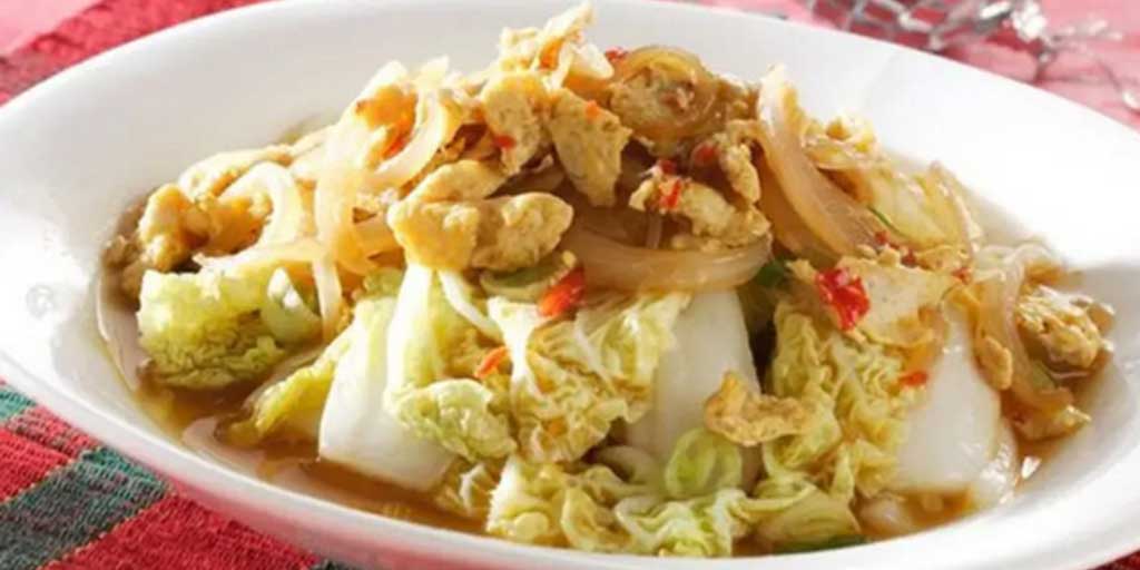 Resep tumis sawi putih ini mudah dibuat di rumah.