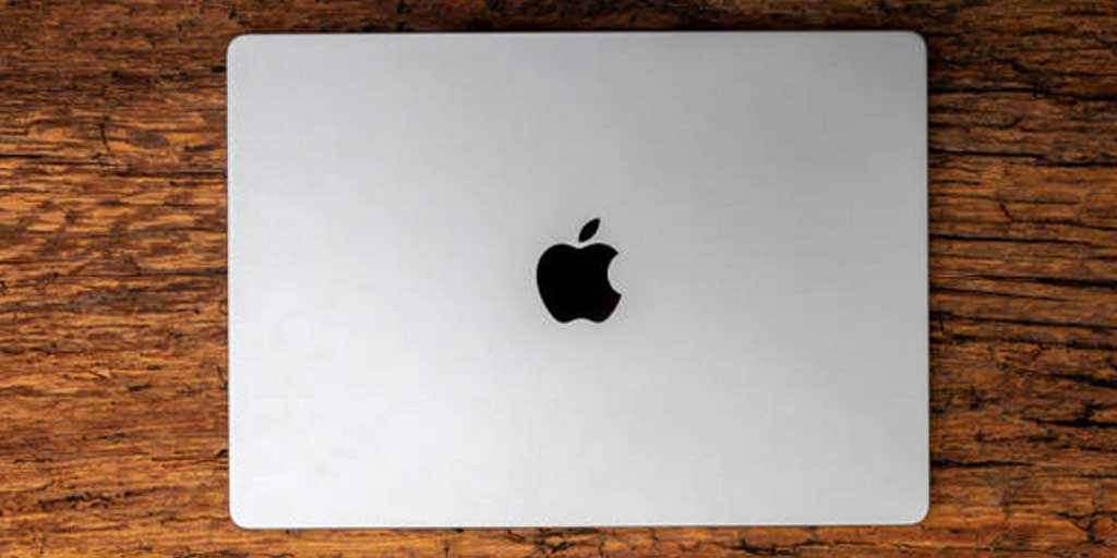 Ilustrasi Laptop Apple. Apple kini disebut-sebut telah menyiapkan MacBook Pro generasi baru dengan layar OLED pada akhir 2026.