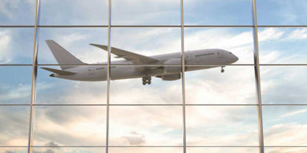 Bandara Notohadinegoro bakal dibuka kembali untuk rute Jember-Jakarta tepat pada 17 Agustus 2025 ini. Foto adalah ilustrasi.