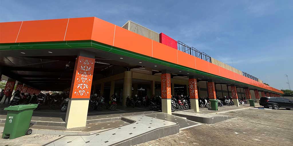 Lokasi Bravo Supermarket Baru Tuban di Jalan Hayam Wuruk Nomor 8, posisinya strategis, minim kemacetan dan mudah diakses.