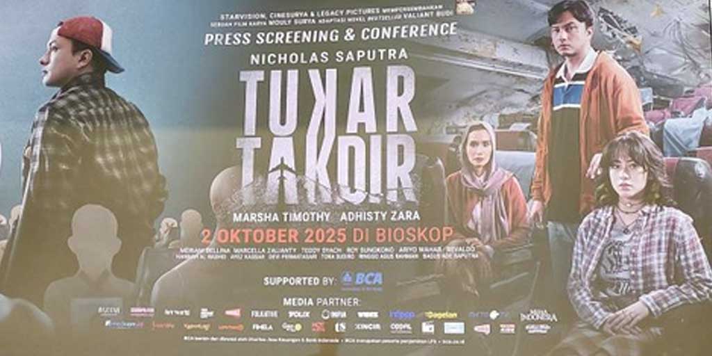 Film Tukar Takdir siap tayang di bioskop mulai 2 Oktober 2025, mengangkat tema tragedi kecelakaan pesawat.