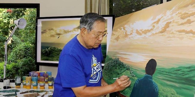 Potret mantan presiden Indonesia, kembali laiai bersama saya,
