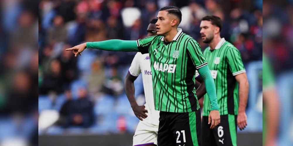 Jay Idzes tampil solid bersama Sassuolo, menunjukkan ketenangan dan kemampuan membaca permainan yang membuatnya dilirik klub besar Serie A.