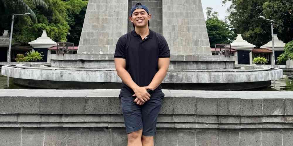 Tanboy Kun membuktikan mukbang bisa tetap seimbang dengan olahraga rutin dan pola hidup sehat. Kuncinya ada di disiplin, bukan sekadar porsi.