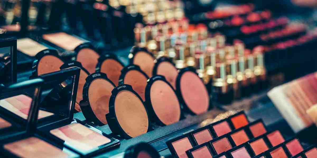 Lelah kalap belanja makeup? Project Pan hadir sebagai tren kecantikan yang mengajak berhenti membeli dan mulai menghabiskan. Tren sehat atau sekadar FOMO?