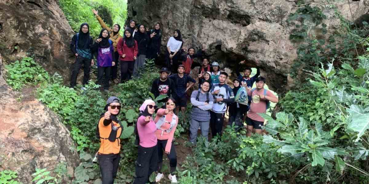Bukan sekadar cari konten, anak muda Rengel membuktikan kreativitas bisa menghidupkan wisata lokal Goa Nganten dan menggerakkan desa.