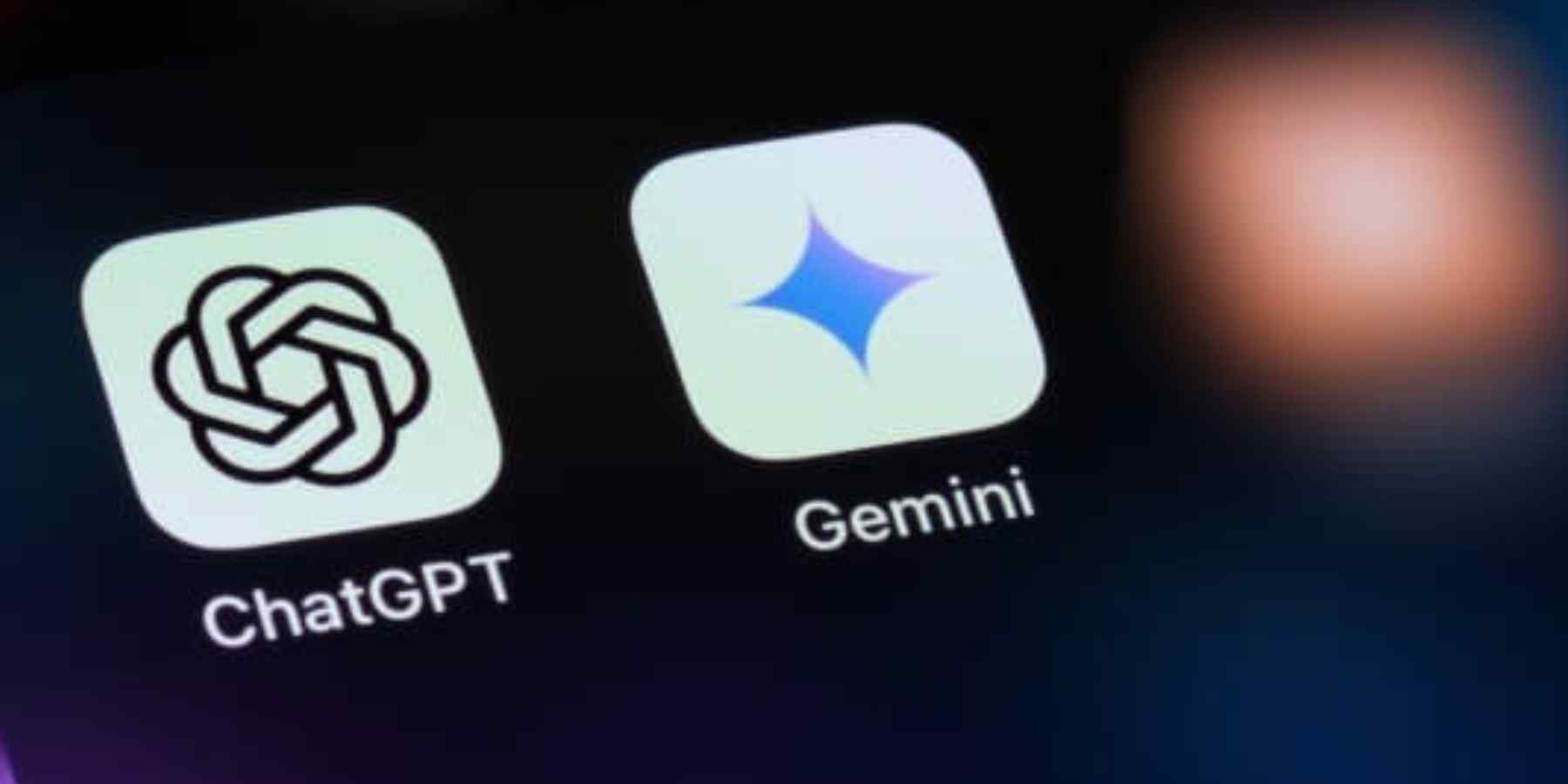 Persaingan AI makin panas! Google lewat Gemini kini mengintai posisi ChatGPT di puncak. Pengguna ratusan juta, strategi harga agresif, siapa bakal menang?