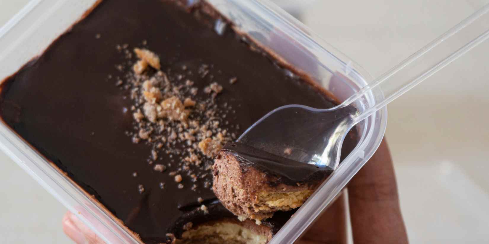Dessert box kurma cokelat jadi takjil paling diburu jelang Ramadan 2026. Lumer di mulut, modal receh, cuan berkali lipat. Siap ikut tren?