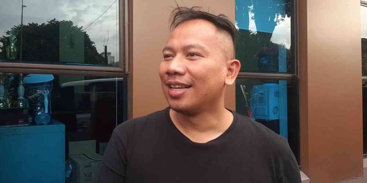 Presenter Vicky Prasetyo dilaporkan atas dugaan penipuan Rp 700 juta terkait janji politik Wakil Bupati Bandung Barat yang tidak terealisasi.