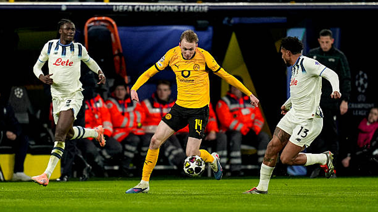 Atalanta wajib tampil menyerang demi membalikkan agregat, namun Borussia Dortmund datang dengan keunggulan dan pengalaman Eropa. Siapa yang akan tersenyum di akhir laga Liga Champions malam ini?