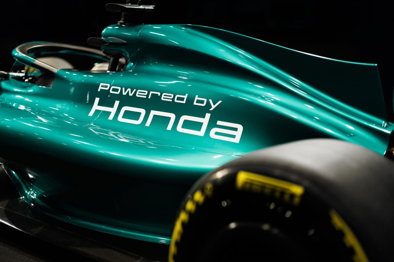 Krisis mesin menghantui Aston Martin jelang F1 Melbourne 2026. Risiko gagal finis membayangi tim hijau di seri pembuka musim.