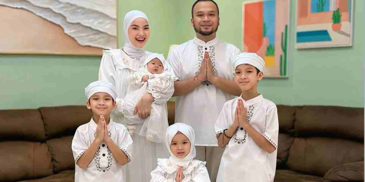Yuda Fajrin menegaskan peran ayah tak cukup hanya hadir secara fisik. Kehadiran emosional dan nilai agama menjadi kunci mendidik Gen Alpha.