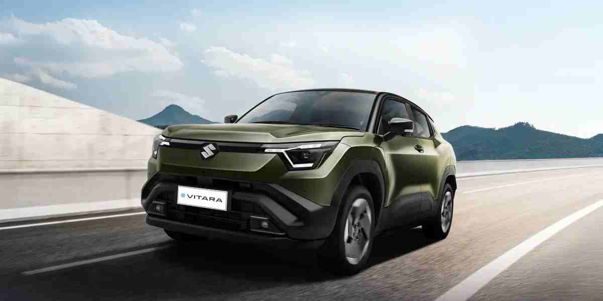 Suzuki mulai mengirim mobil listrik e Vitara ke konsumen pertama di Indonesia pekan ini, menandai langkah awal Suzuki di pasar EV Tanah Air.