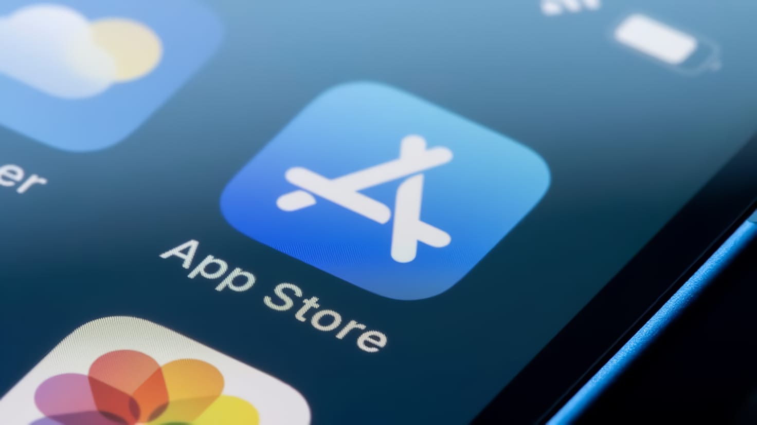 Apple memangkas komisi App Store di Tiongkok hingga 25 persen sebagai respons terhadap perhatian regulator dan dukungan bagi pengembang aplikasi.