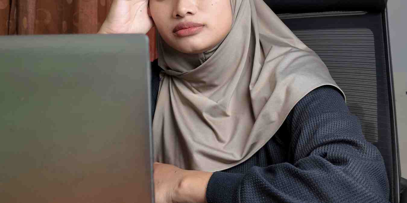 Setelah euforia Lebaran usai, banyak orang menghadapi tantangan kembali ke rutinitas. Mulai dari keuangan hingga mental, ini yang perlu diwaspadai!