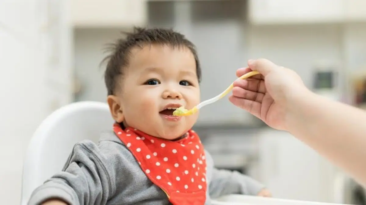 Dokter anak mengingatkan bahwa anak aktif belum tentu sehat jika berat badan tidak naik dan bisa menjadi tanda awal weight faltering. (Sumber: detikHealth)